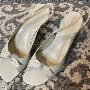 Franco Sarto 7.5M Square Open Toe White Bow Slingback Kitten Heel Slip On Shoes